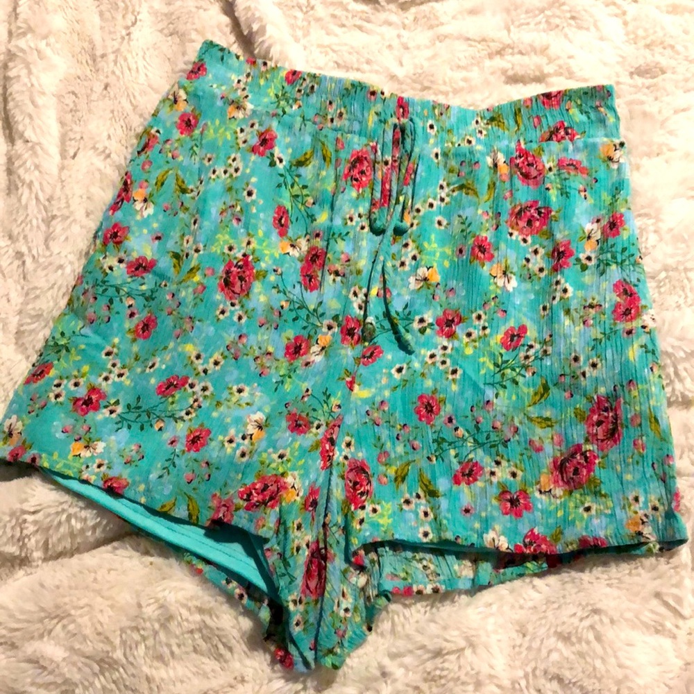 SOLD Flouncy teal shorts